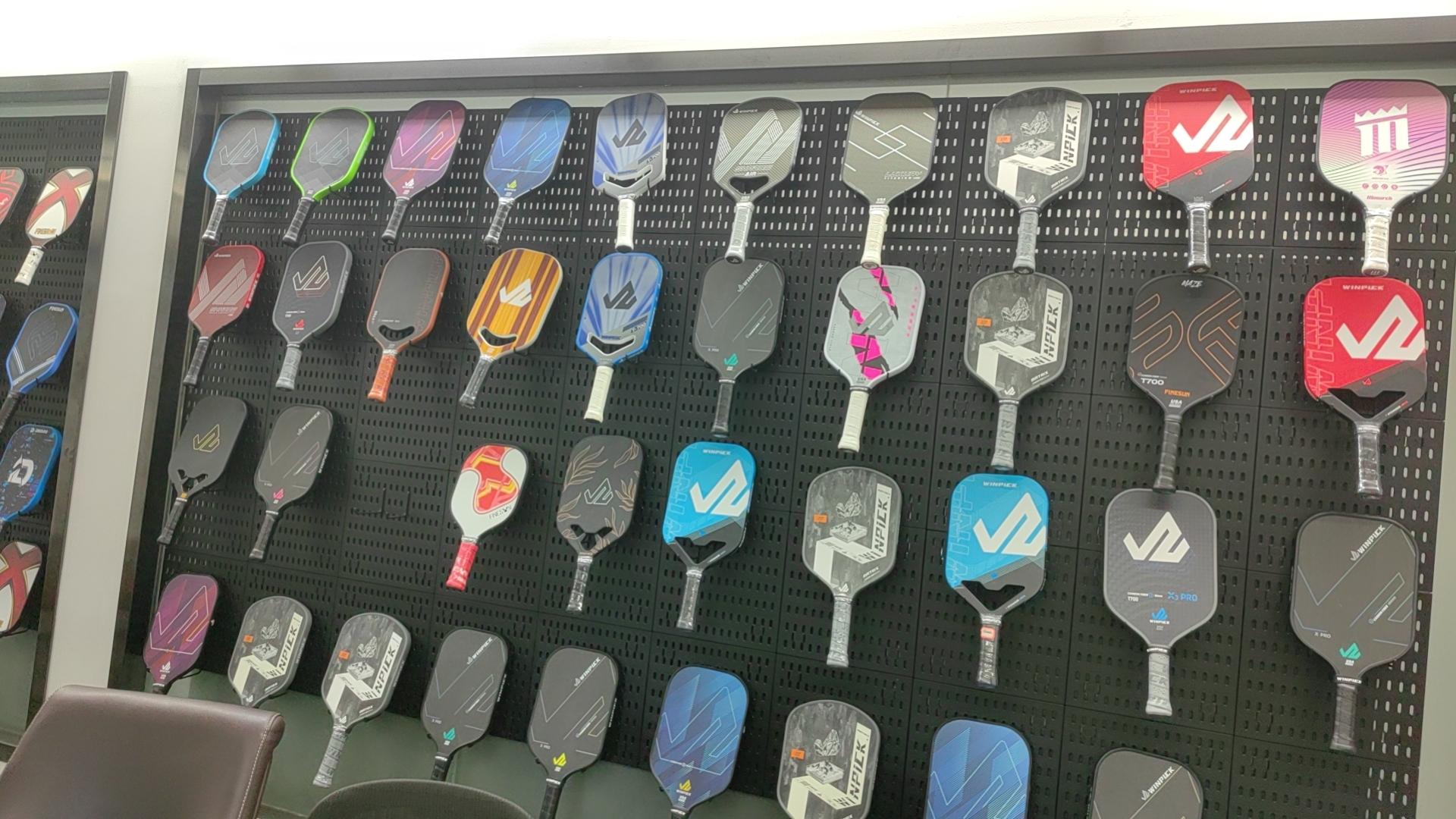 <strong>Hangman Padel & Rackets Division</strong>